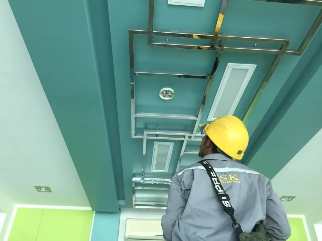 สัญลักษณ์ไฟอราม ออกแบบ ติดตั้ง ดูแล