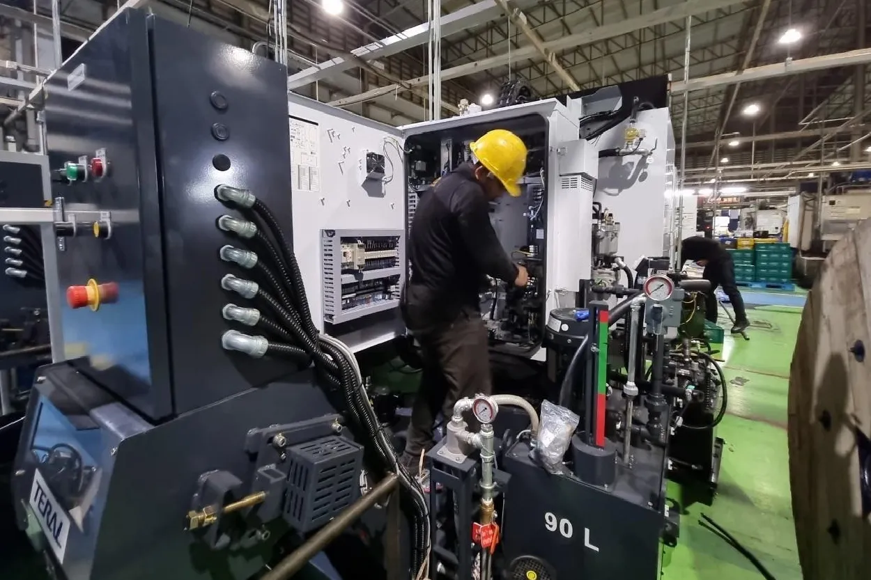 รับติดตั้งเครื่องจักร ครบวงจร